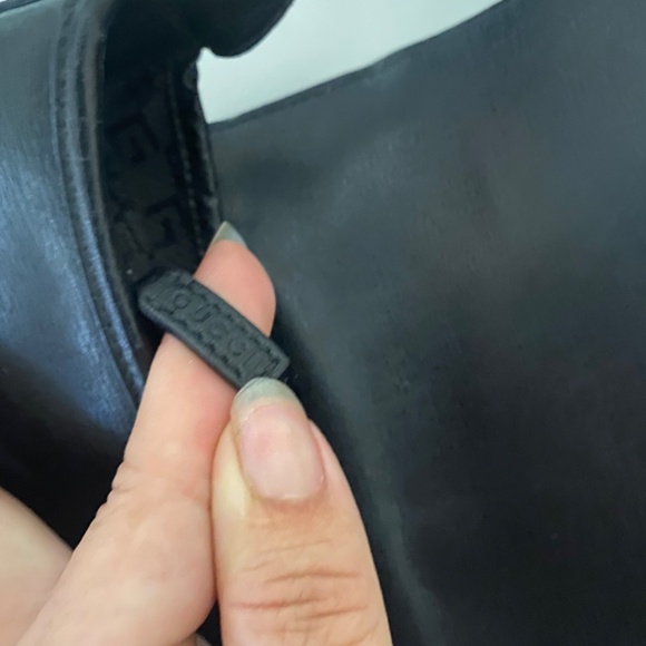 Vintage Black Leather Gucci Jackie with Flap - Picture 6 of 9